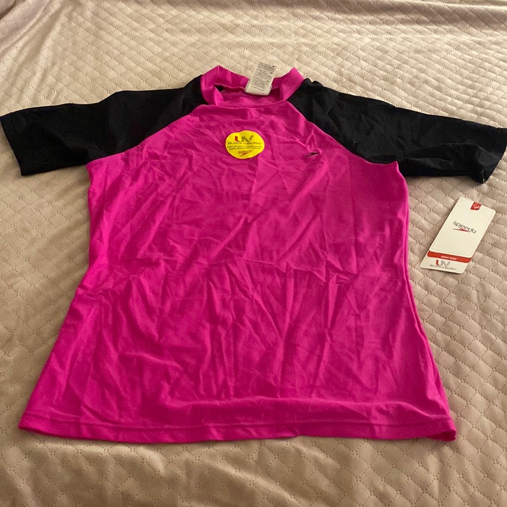 NWT Speedo UV blocking swim shirt